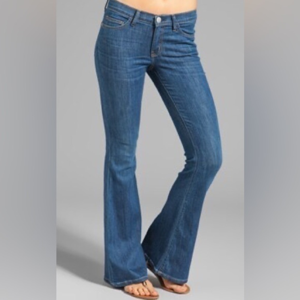 Current/Elliott Jeans The Low Bell Blue Basin Jeans 1970’s Low Rise Bell